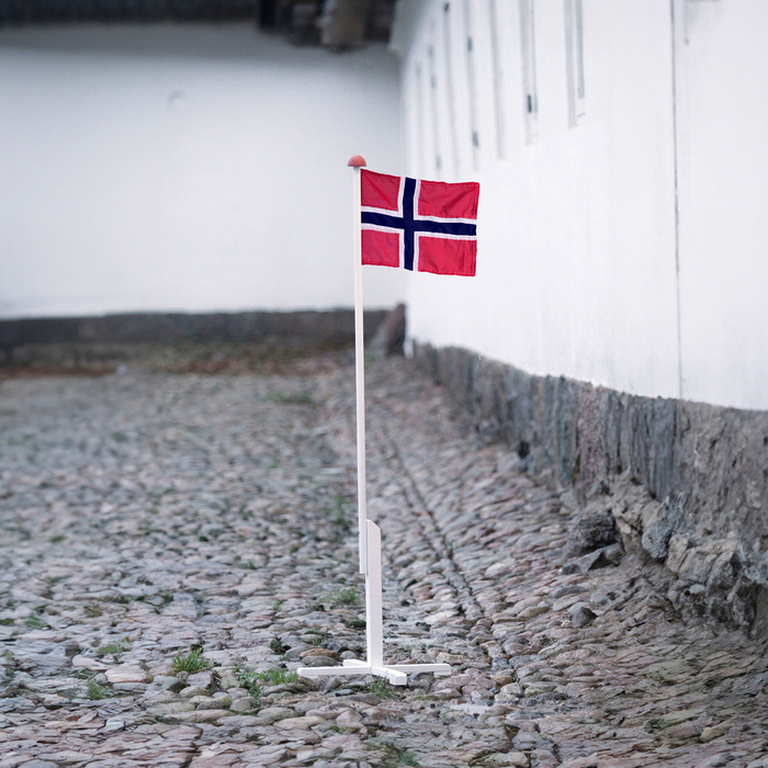 Flaggstang med norsk flagg 1,6 meter